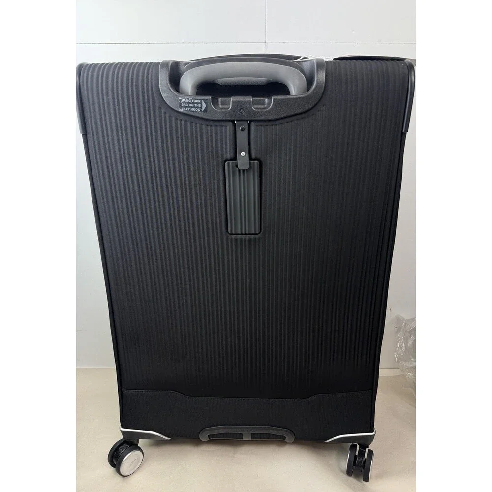 Samsonite this luggage